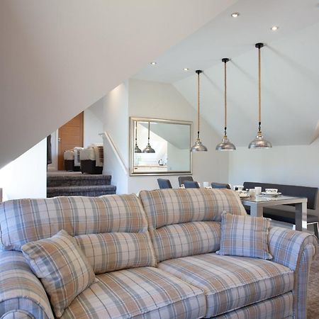 Lochiel Villa Guest House Форт Уилям Екстериор снимка