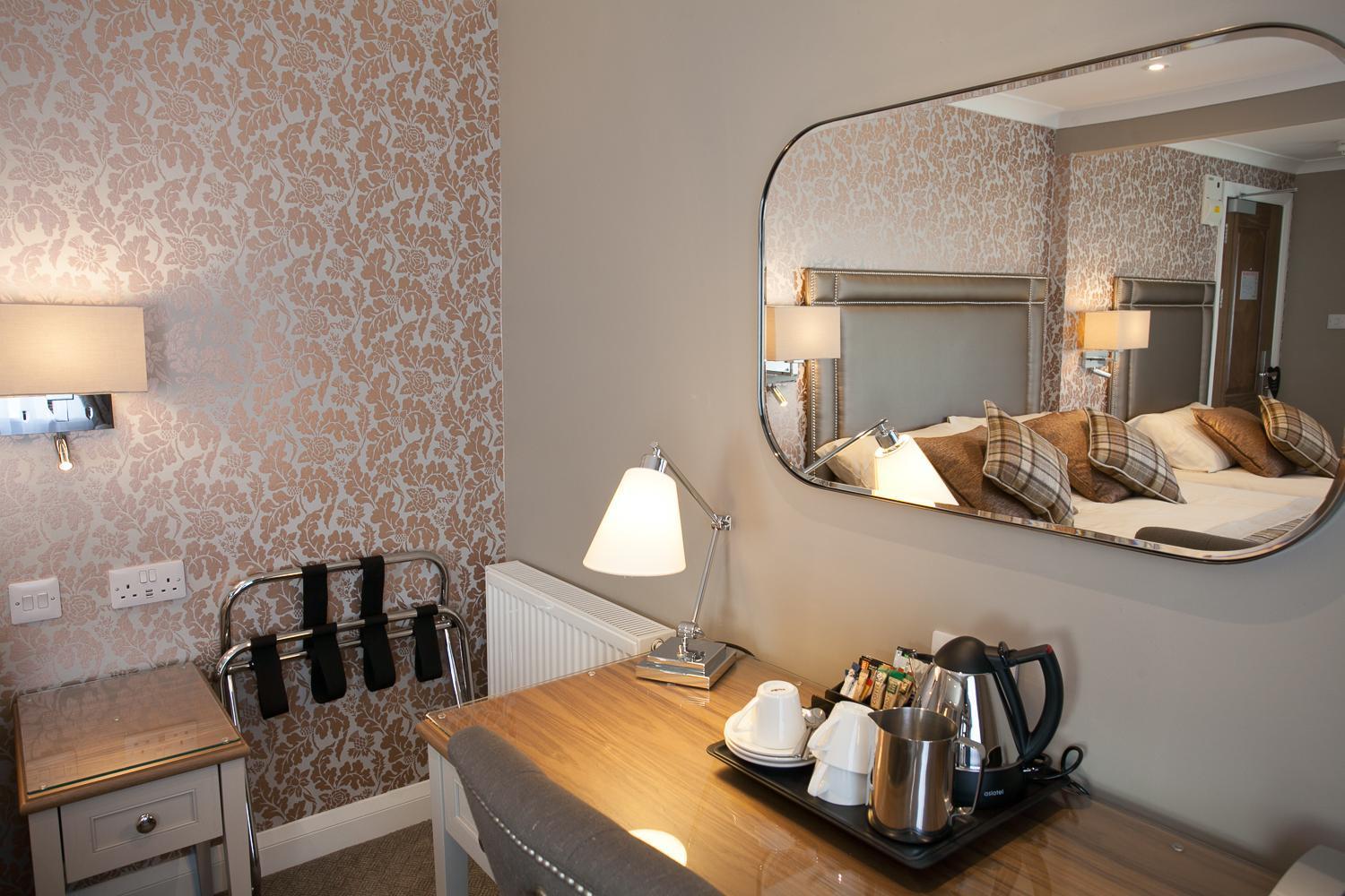 Lochiel Villa Guest House Форт Уилям Екстериор снимка